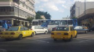 Multas por bloqueo de tránsito en intersecciones de Guayaquil